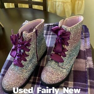 Used sparkle boots